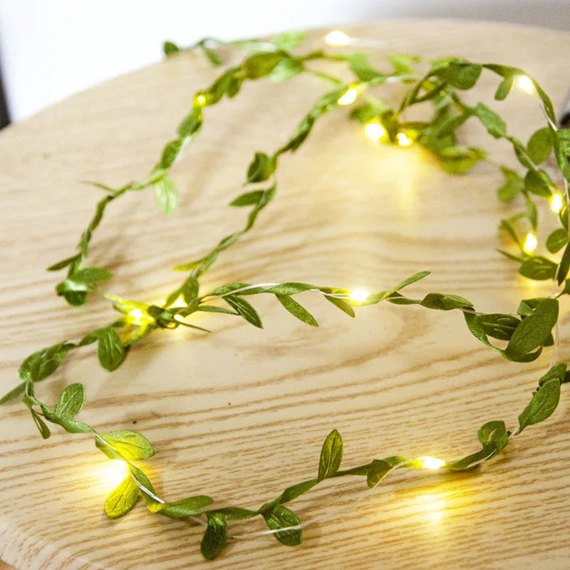 2025 New Christmas Solar Fairy Lights 50/100/150LED Artificial Green Leaf String Lights for Tree Decor Holiday Party Garland